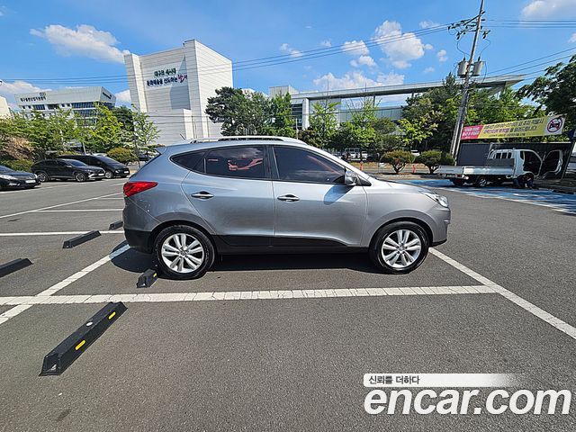 Hyundai Tucson 2010 — photo 4