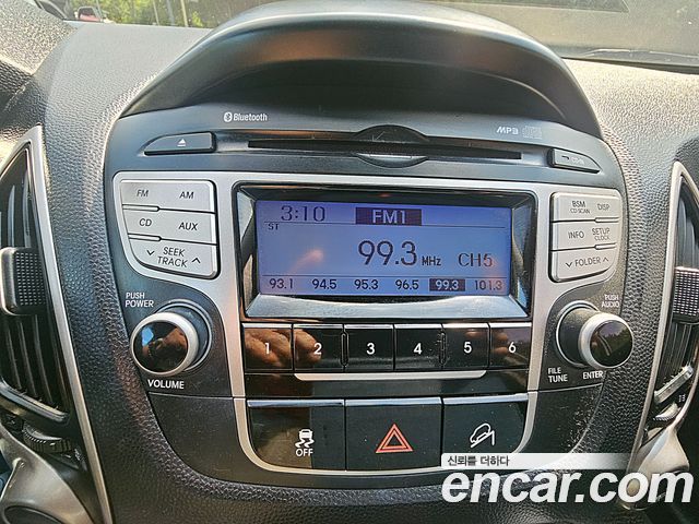 Hyundai Tucson 2010 — photo 12