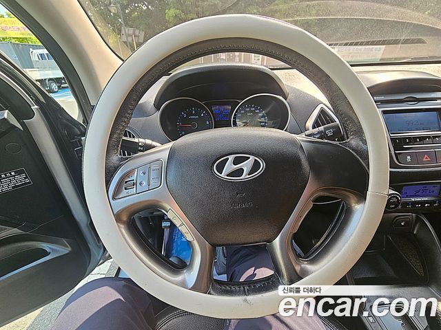 Hyundai Tucson 2010 — photo 14