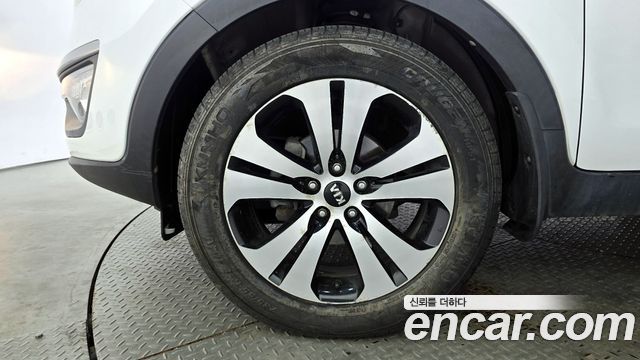 Kia Sportage 2011 — photo 5
