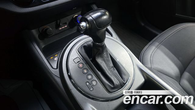 Kia Sportage 2011 — photo 9