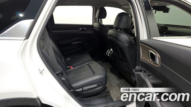 Kia Sorento 2022 — photo 18