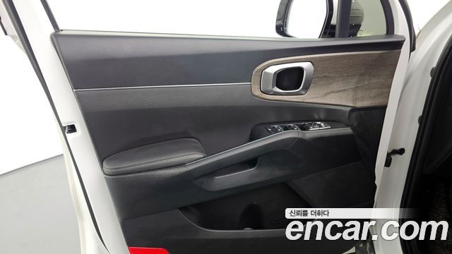 Kia Sorento 2022 — photo 14
