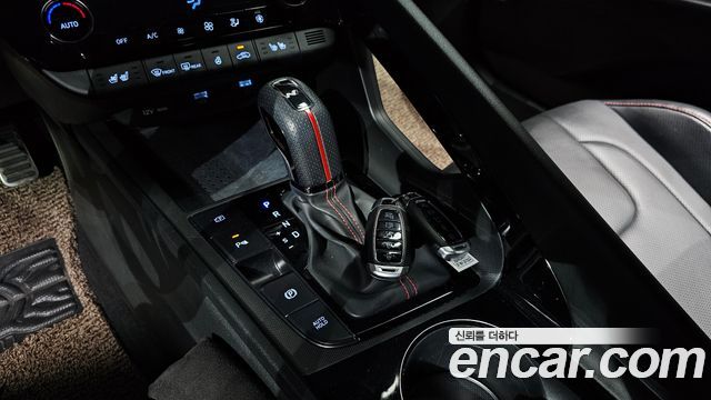 Hyundai AVANTE 2023 — photo 12
