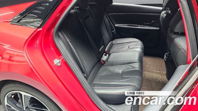 Hyundai AVANTE 2023 — photo 17