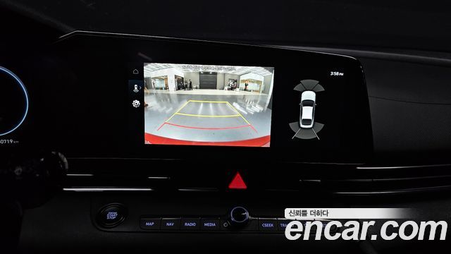 Hyundai AVANTE 2023 — photo 20