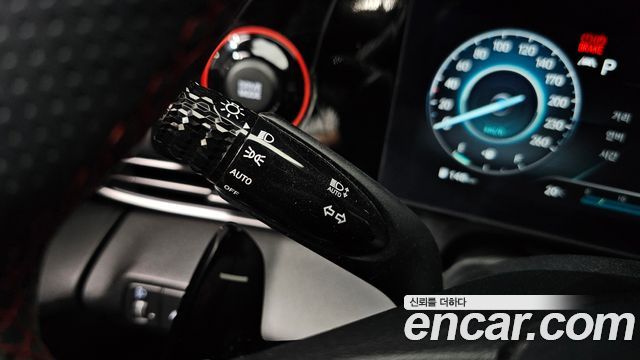 Hyundai AVANTE 2023 — photo 24