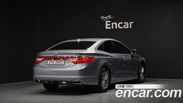 Hyundai Grandeur 2015 — photo 2