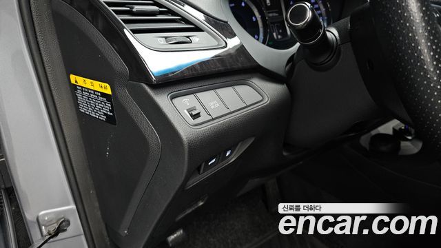 Hyundai Grandeur 2015 — photo 18