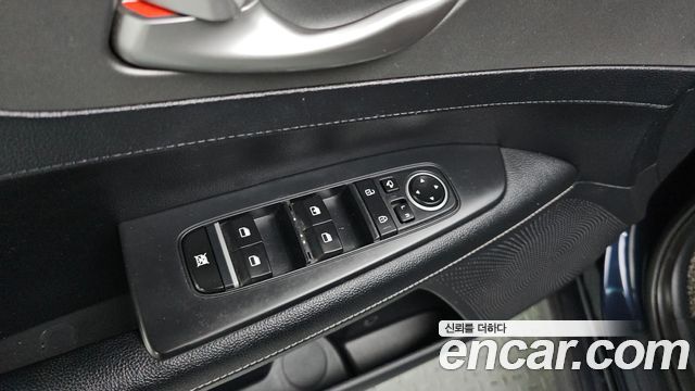 Kia K3 2019 — photo 18