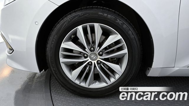 Hyundai Grandeur 2017 — photo 5