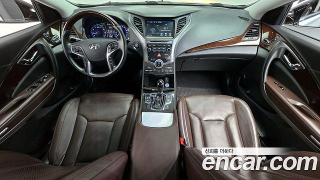 Hyundai Grandeur 2017 — photo 10