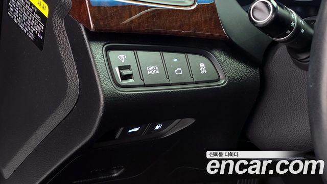 Hyundai Grandeur 2017 — photo 19