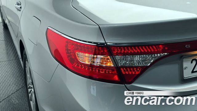 Hyundai Grandeur 2017 — photo 9