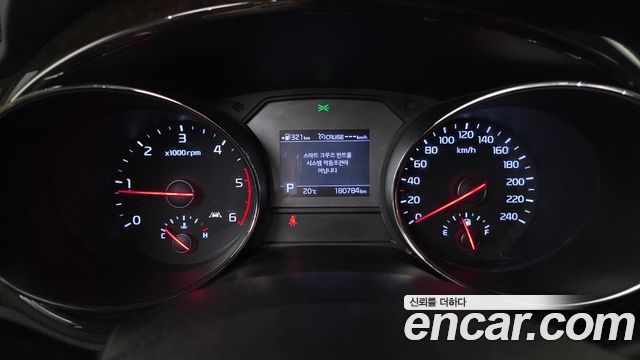Kia Canival 2019 — photo 8