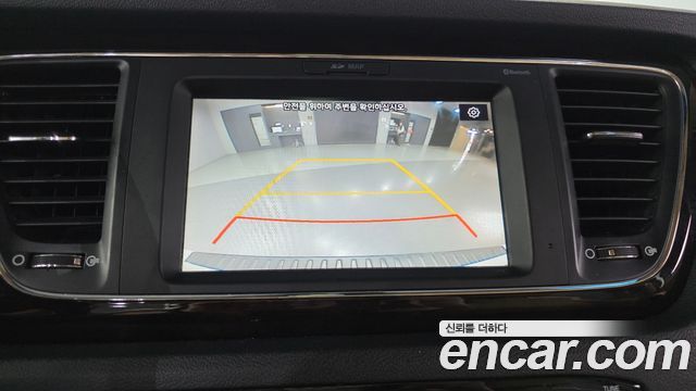 Kia Canival 2019 — photo 16