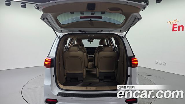 Kia Canival 2019 — photo 20