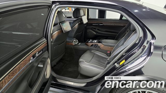 Genesis G90 2021 — photo 11