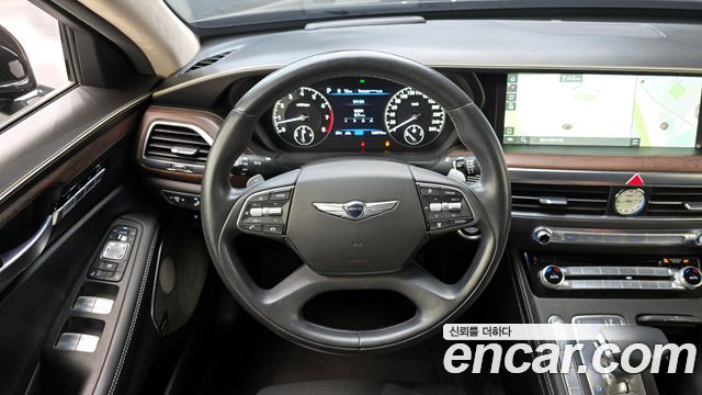 Genesis G90 2021 — photo 13