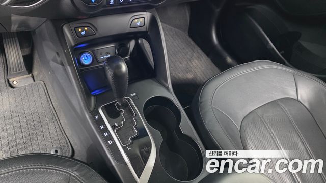 Hyundai Tucson 2016 — photo 8
