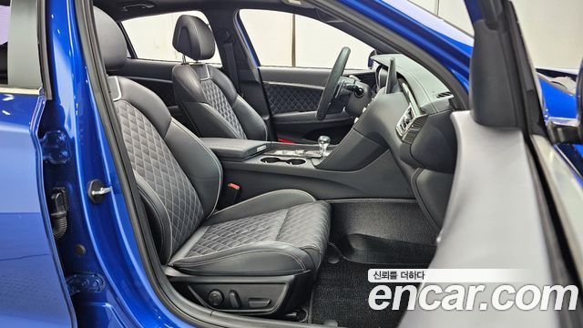 Genesis G70 2020 — photo 12