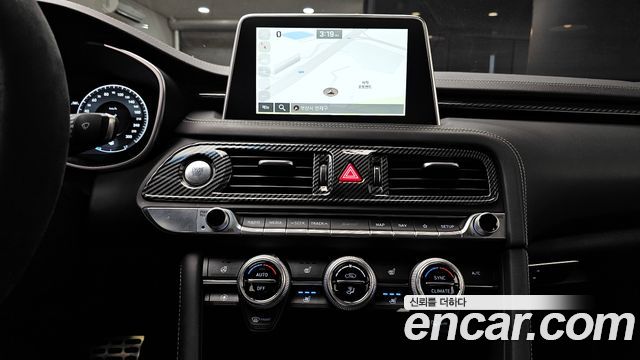 Genesis G70 2020 — photo 13