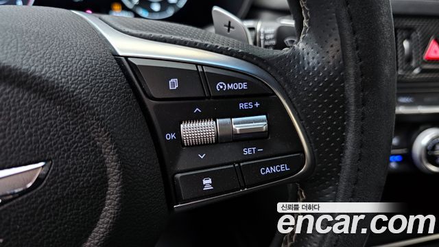 Genesis G70 2020 — photo 17