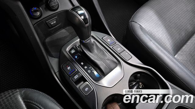 Hyundai Santafe 2015 — photo 12