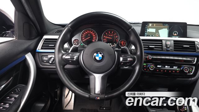 BMW 3-Series 2017 — photo 18