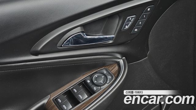 Chevrolet Korea Malibu 2017 — photo 19