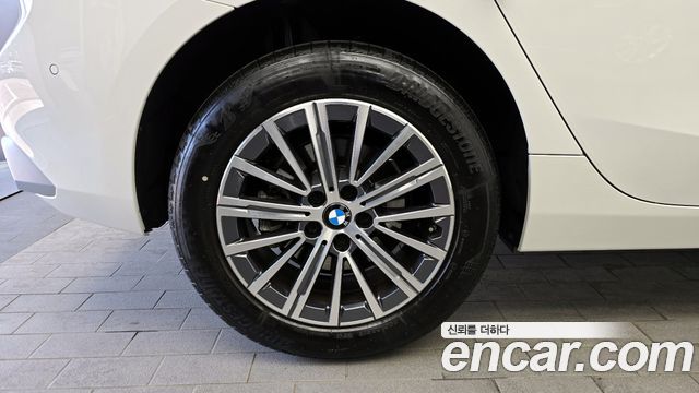 BMW 2-Series 2024 — photo 5