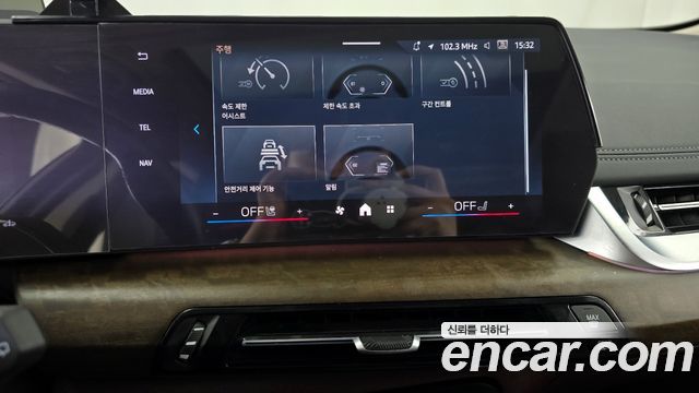 BMW 2-Series 2024 — photo 25