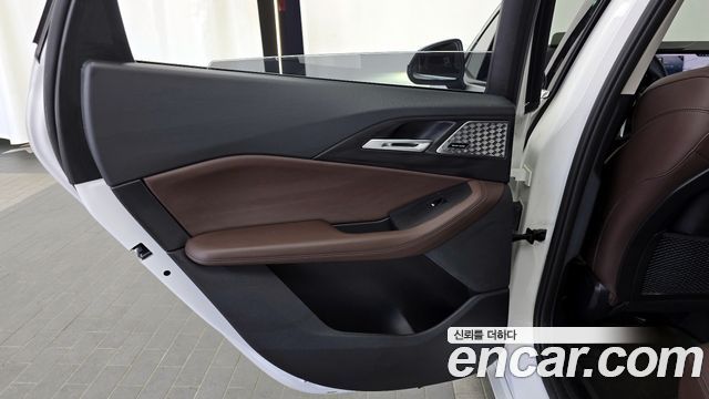 BMW 2-Series 2024 — photo 15