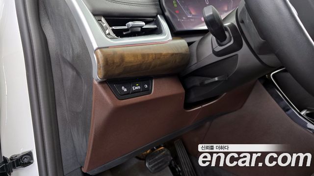 BMW 2-Series 2024 — photo 29