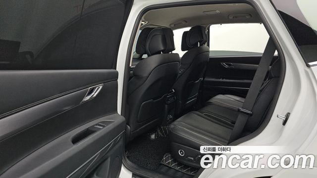 Genesis GV80 2024 — photo 11