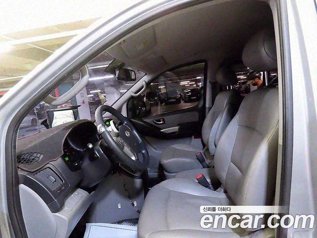 Hyundai Starex 2014 — photo 6