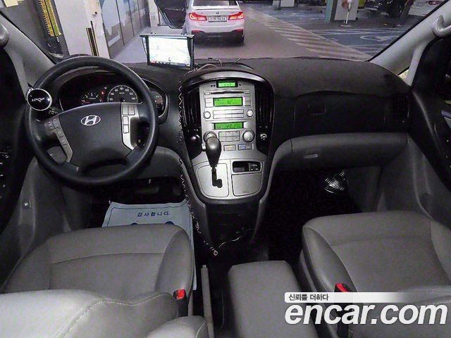 Hyundai Starex 2014 — photo 10