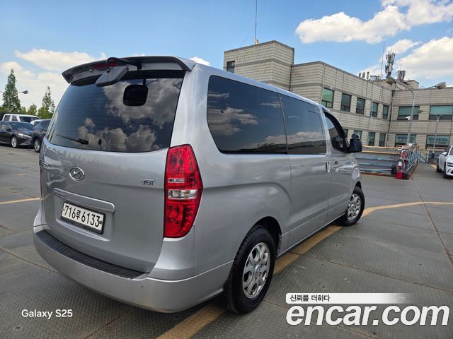 Hyundai Starex 2016 — photo 18