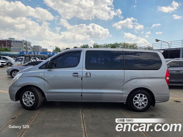 Hyundai Starex 2016 — photo 19