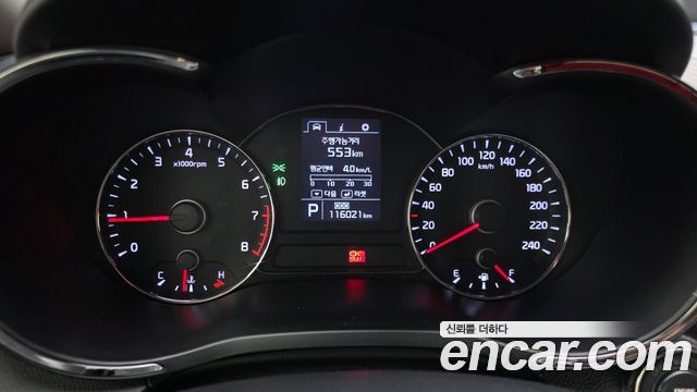 Kia K3 2013 — photo 8