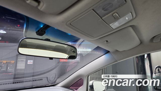 Kia K3 2013 — photo 19