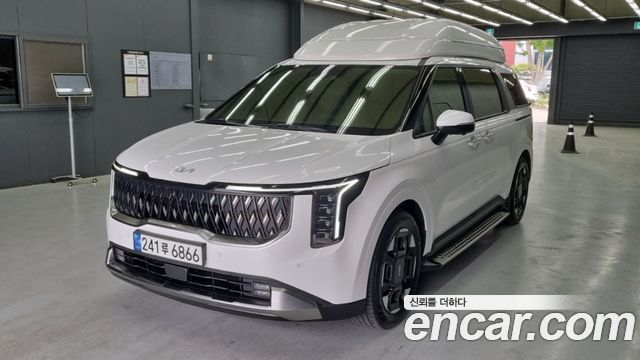 Kia Canival 2024 — photo 1