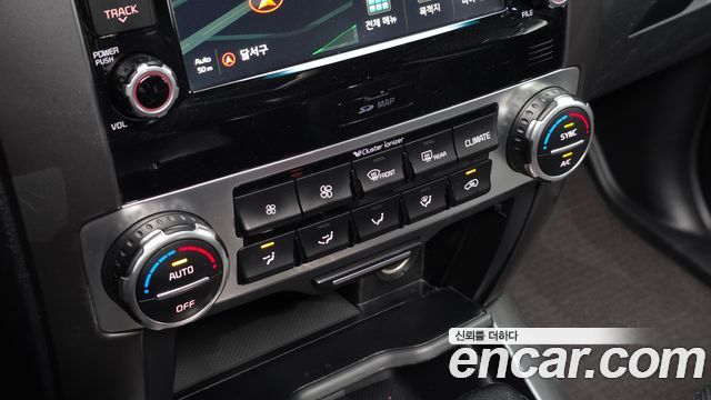 Kia Mohave 2017 — photo 17