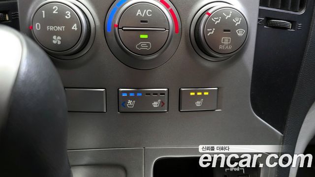 Hyundai Starex 2016 — photo 20