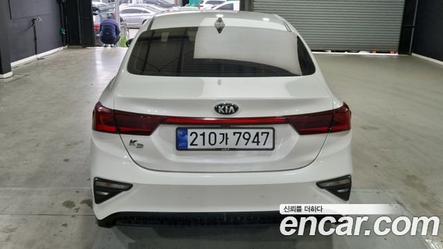 Kia K3 2021 — photo 4