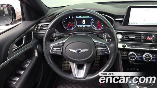 Genesis G70 2018 — photo 21