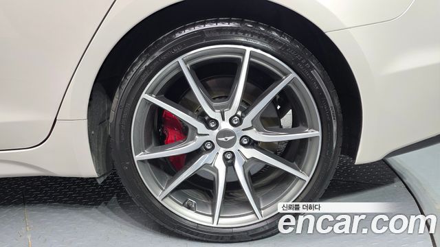 Genesis G70 2018 — photo 7