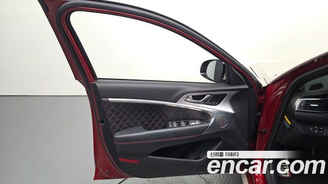 Genesis G70 2018 — photo 14