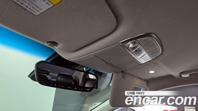 Genesis EQ900 2016 — photo 20