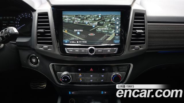 KG Mobility Rexton 2019 — photo 20